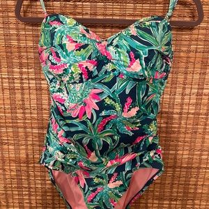 Lily Pulitzer bathing suit. Size 12. Worn one time